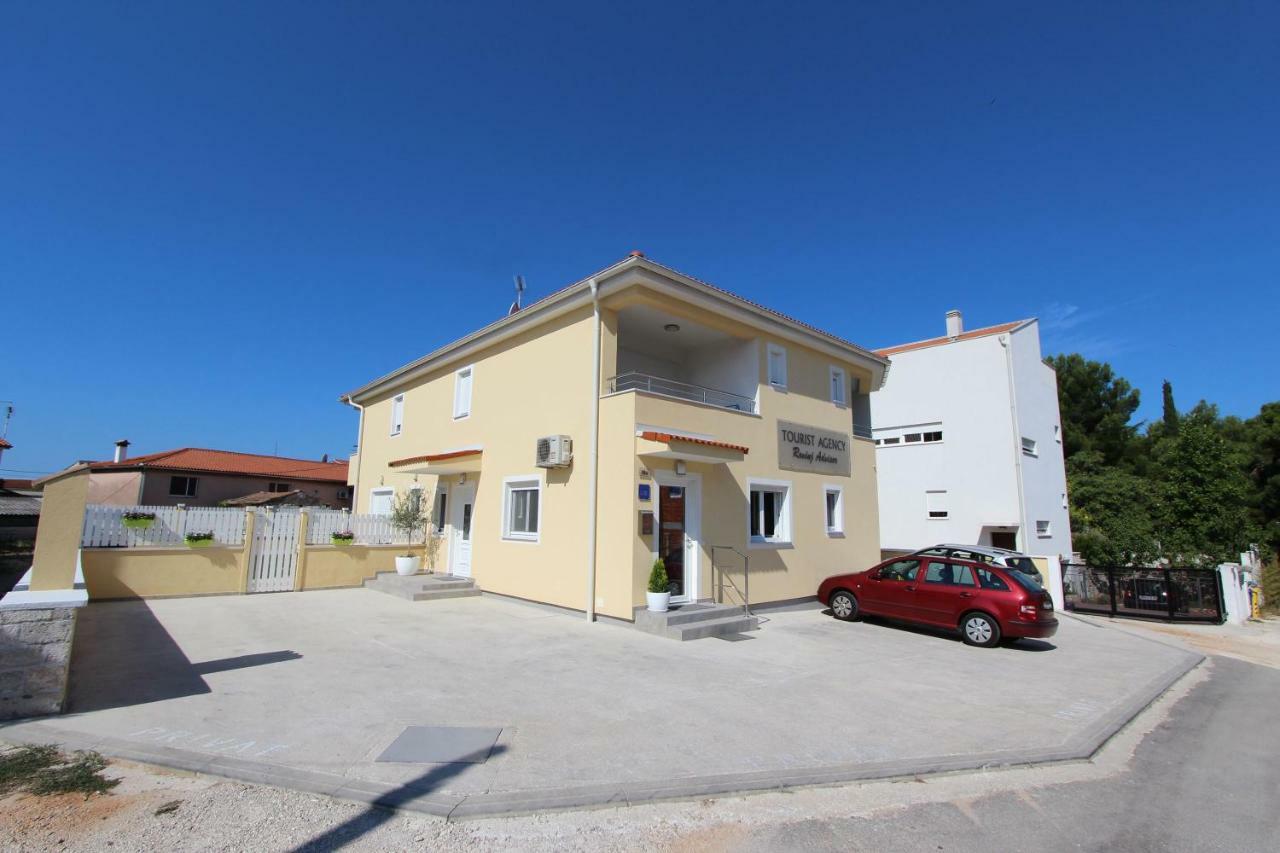 Studio Emanuel Rovinj Exterior photo